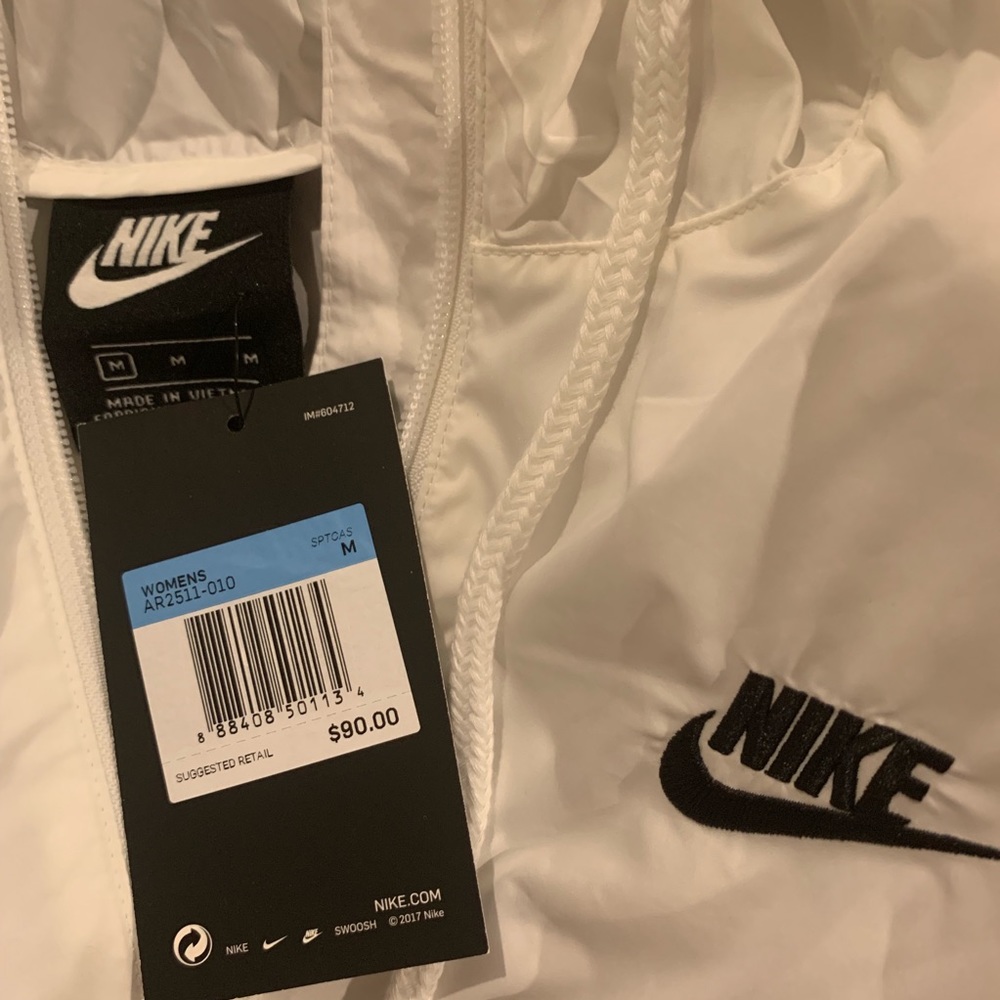 Nike Women's Sportswear Heritage Windrunner Jacket - Picture 5 of 6